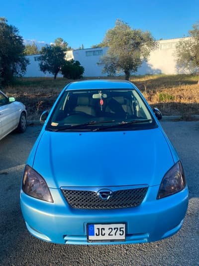 Toyota Runx — 5