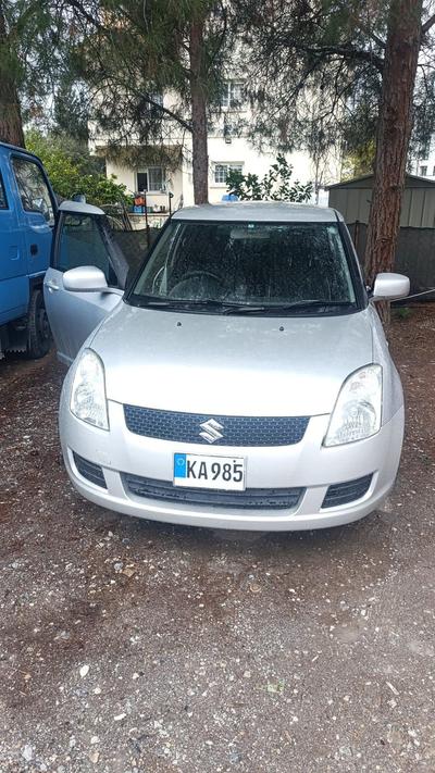 Suzuki Swift — 1