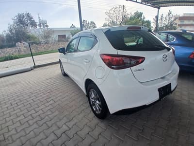 Mazda 2 — 6