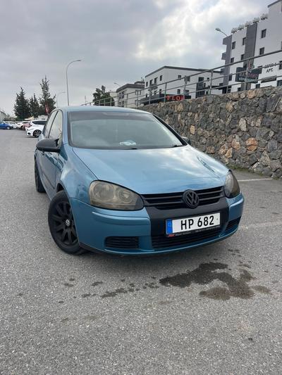 Volkswagen Golf — 1