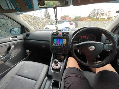 Volkswagen Golf — 6