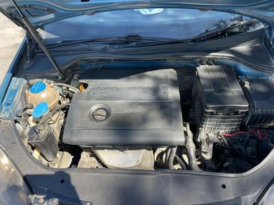 Volkswagen Golf — 8