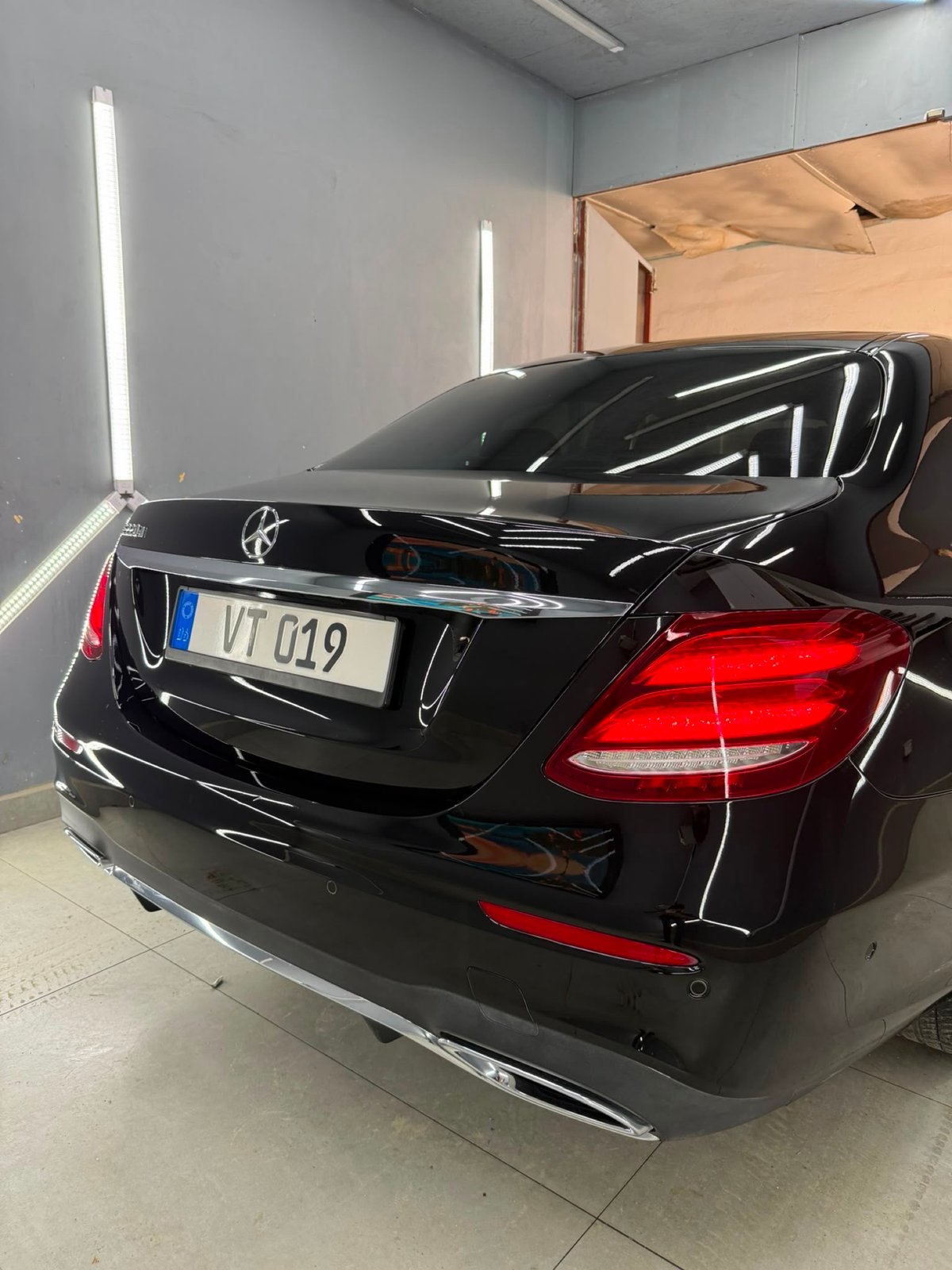 2019 Mercedes-Benz E 220d 6