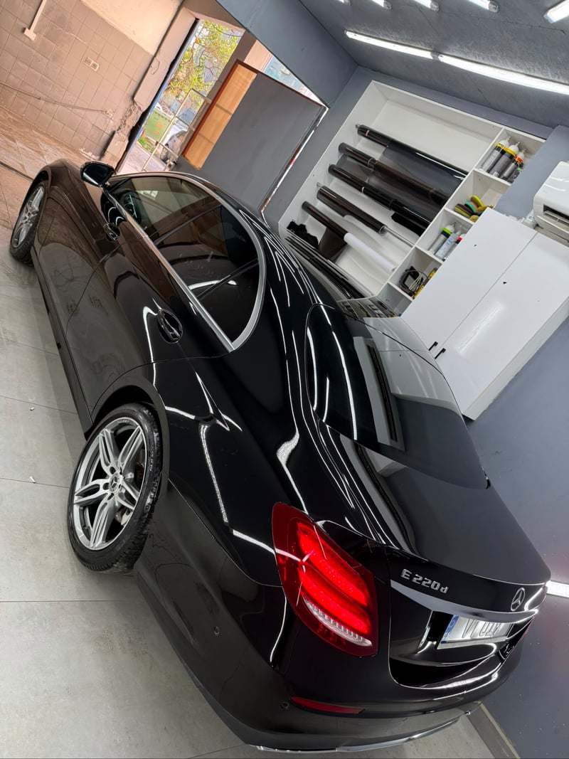 Mercedes-Benz E 220d — 8