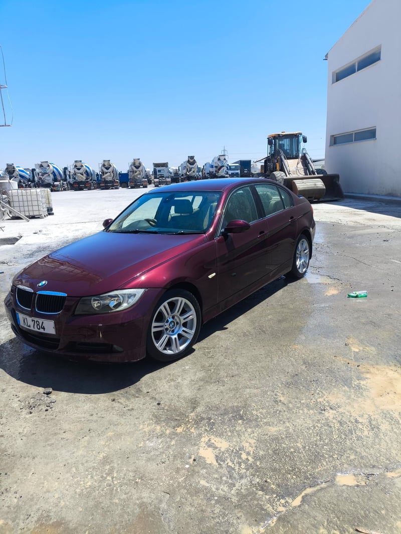 BMW 318i — 2