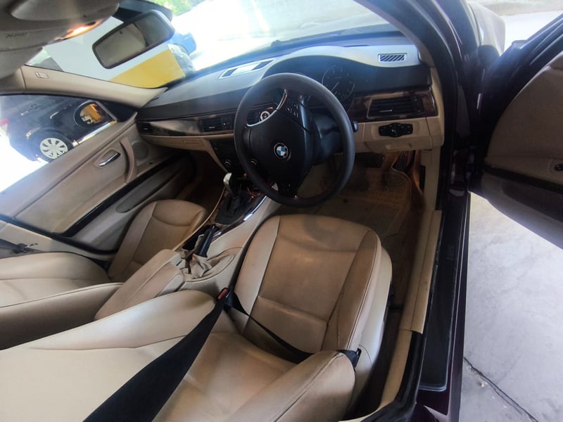 BMW 318i — 4