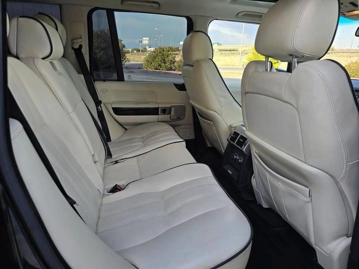 2007 Land Rover Range Rover Vogue 9