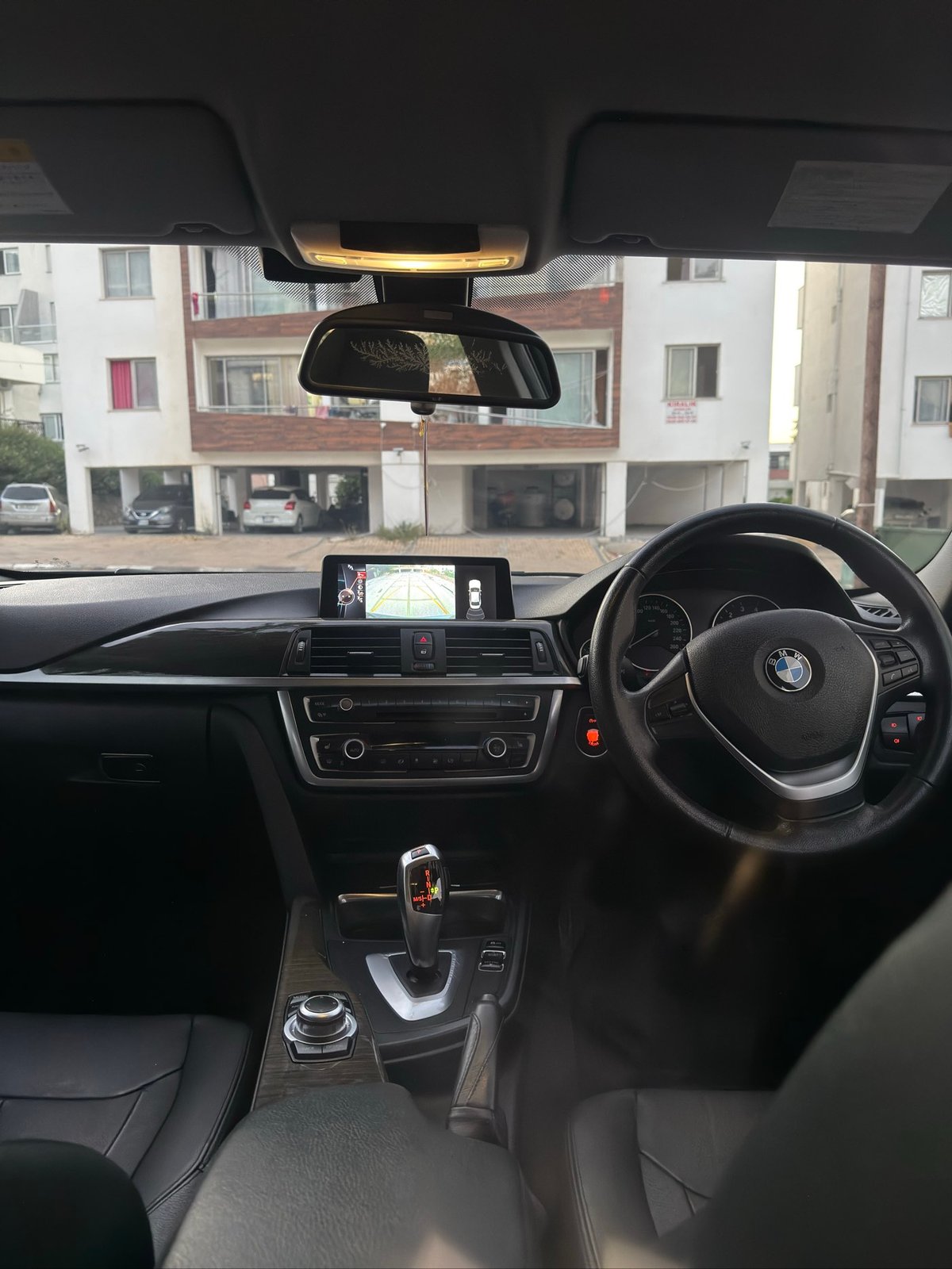 2013 BMW 320i 5