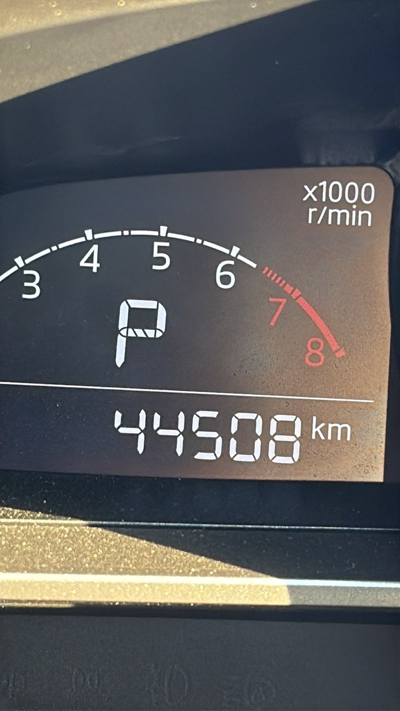 Mazda Axela — 9