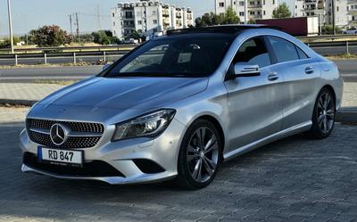 Mercedes-Benz CLA 180 — 3