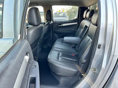 Isuzu D-Max — 10
