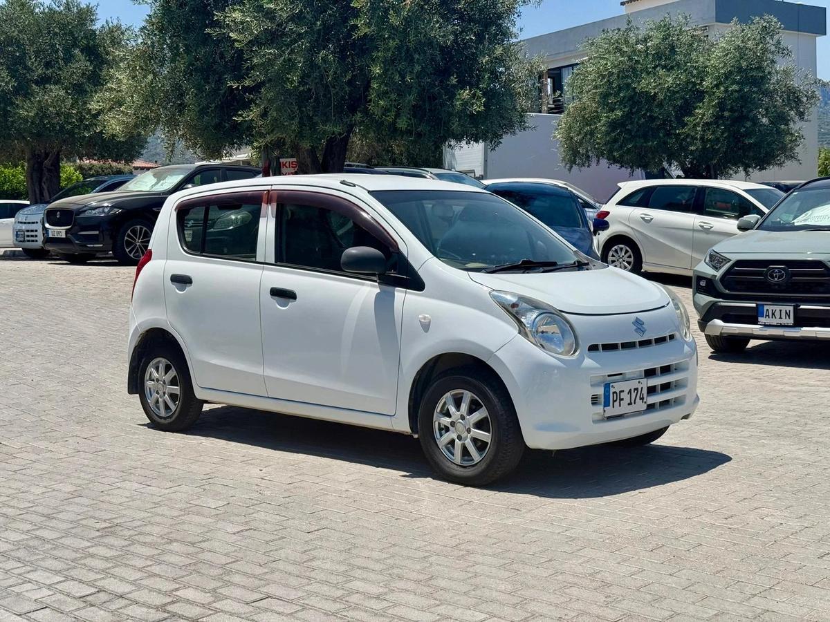 2012 Suzuki Alto 3