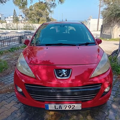 Peugeot 207 — 1