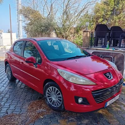 Peugeot 207 — 2