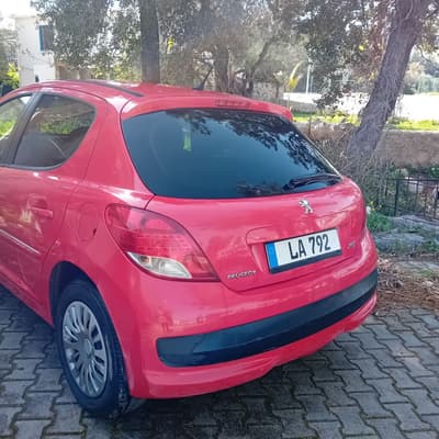 Peugeot 207 — 5