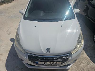 Peugeot 208 — 2