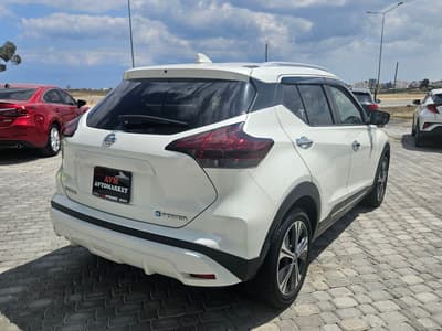 Nissan Kicks — 4