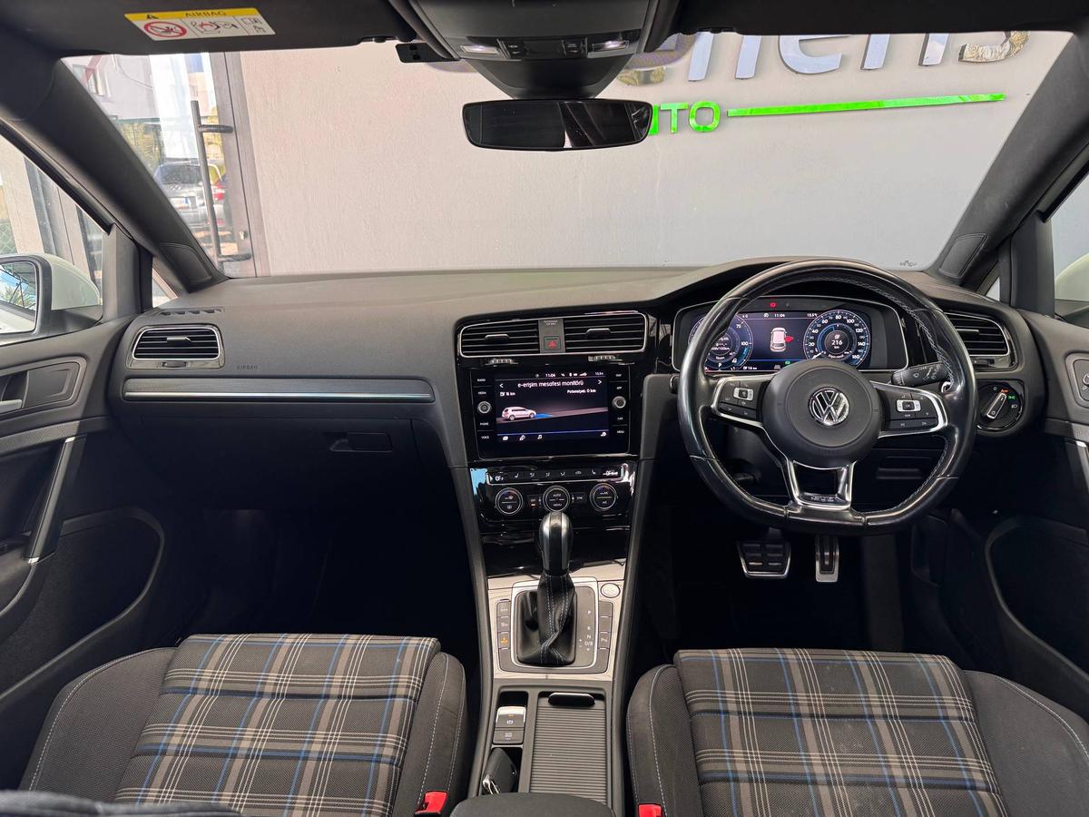 2020 Volkswagen Golf 6