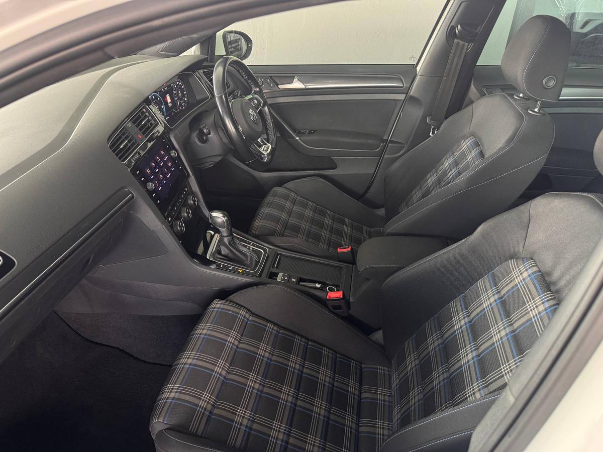 2020 Volkswagen Golf 8