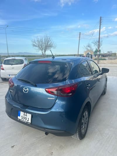 Mazda 2 — 4