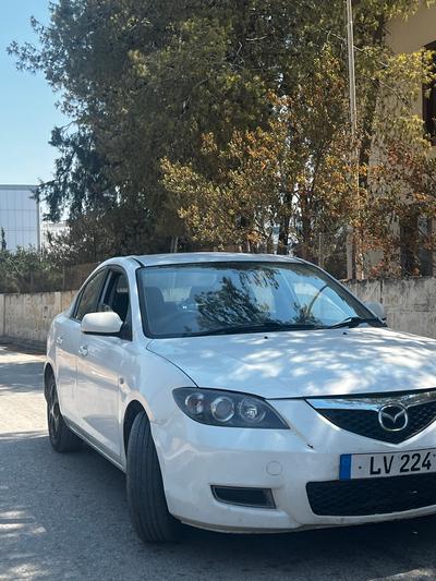 Mazda Axela — 5