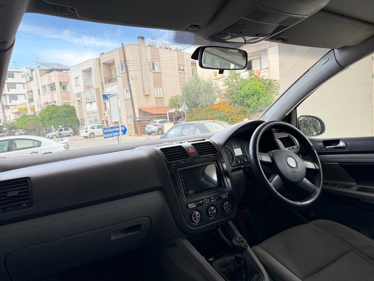 2005 Volkswagen Golf 4