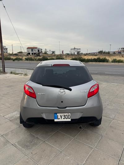 Mazda Demio — 5
