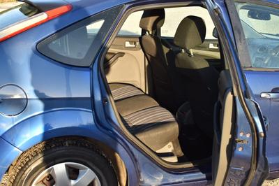 Ford Focus — 5