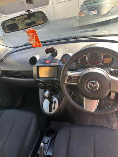 Mazda Demio — 3