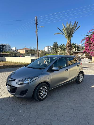 Mazda Demio — 7