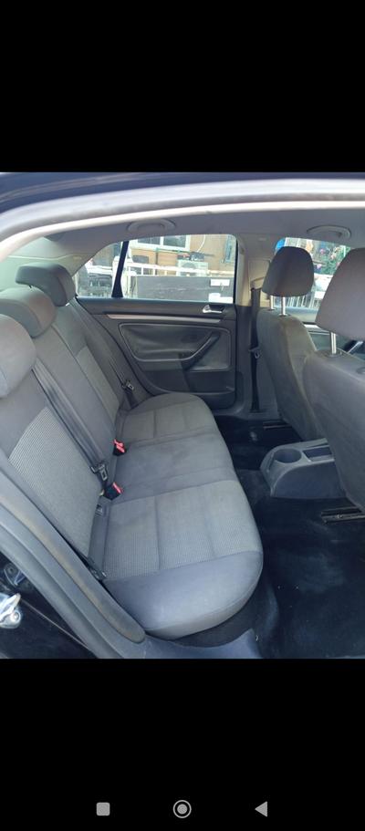 Volkswagen Jetta — 5