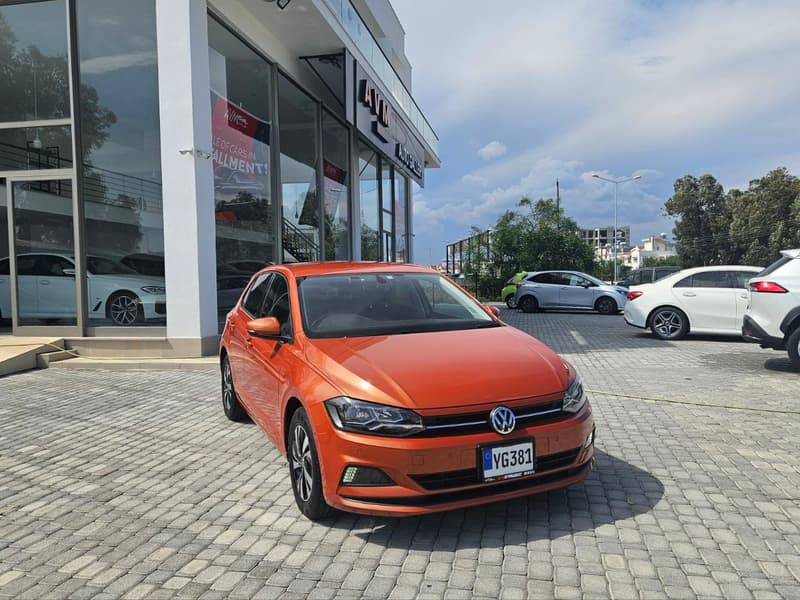 Volkswagen Polo — 1/8