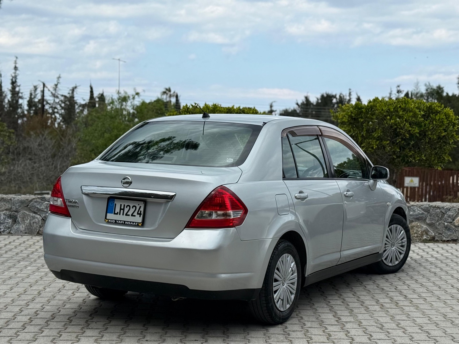 Nissan Tiida 2008 Satılık İkinci El - Thumbnail 2