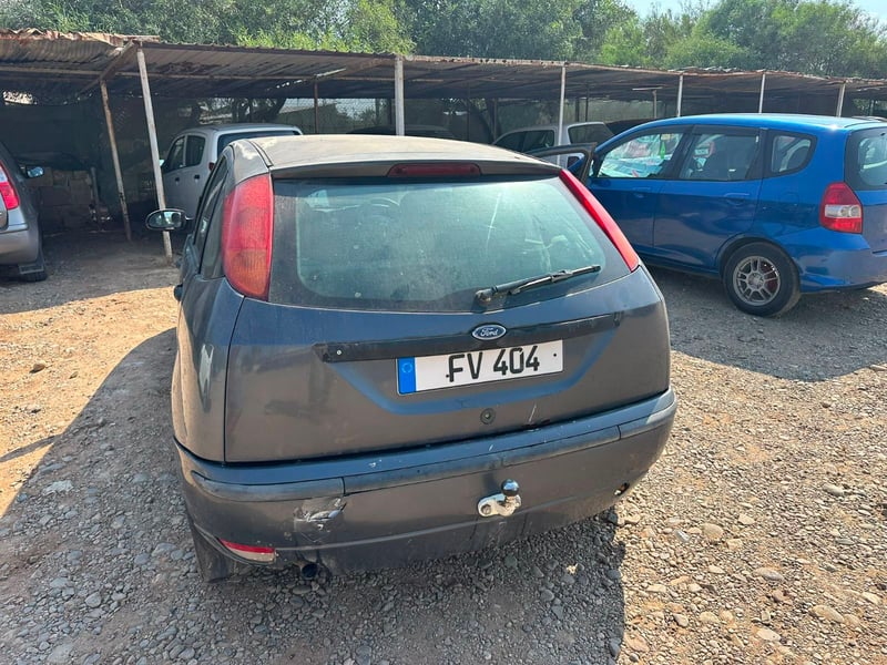 Ford Focus — 3