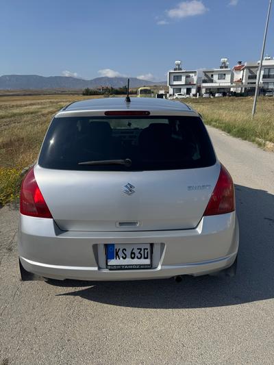Suzuki Swift — 4