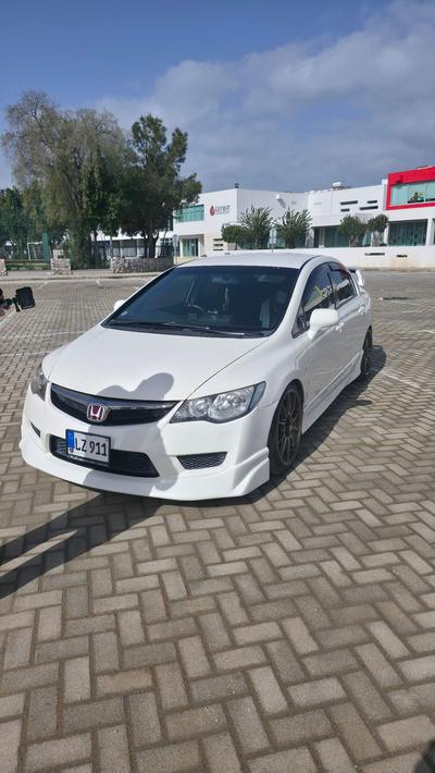 Honda Civic — 1