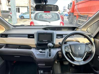 Honda Freed — 3
