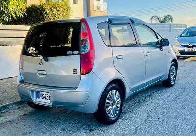 Mitsubishi Colt — 2