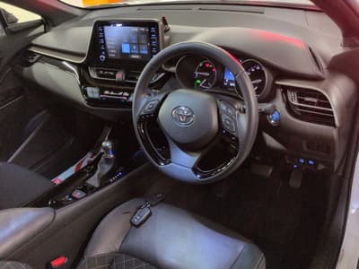 Toyota C-HR — 5