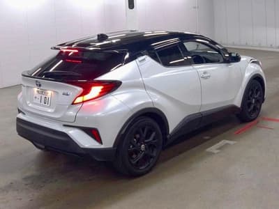 Toyota C-HR — 6
