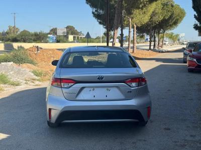 Toyota Corolla — 5