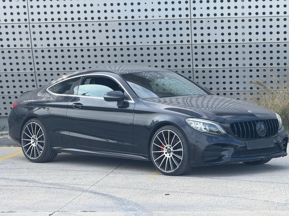 2019 Mercedes-Benz C 220 2