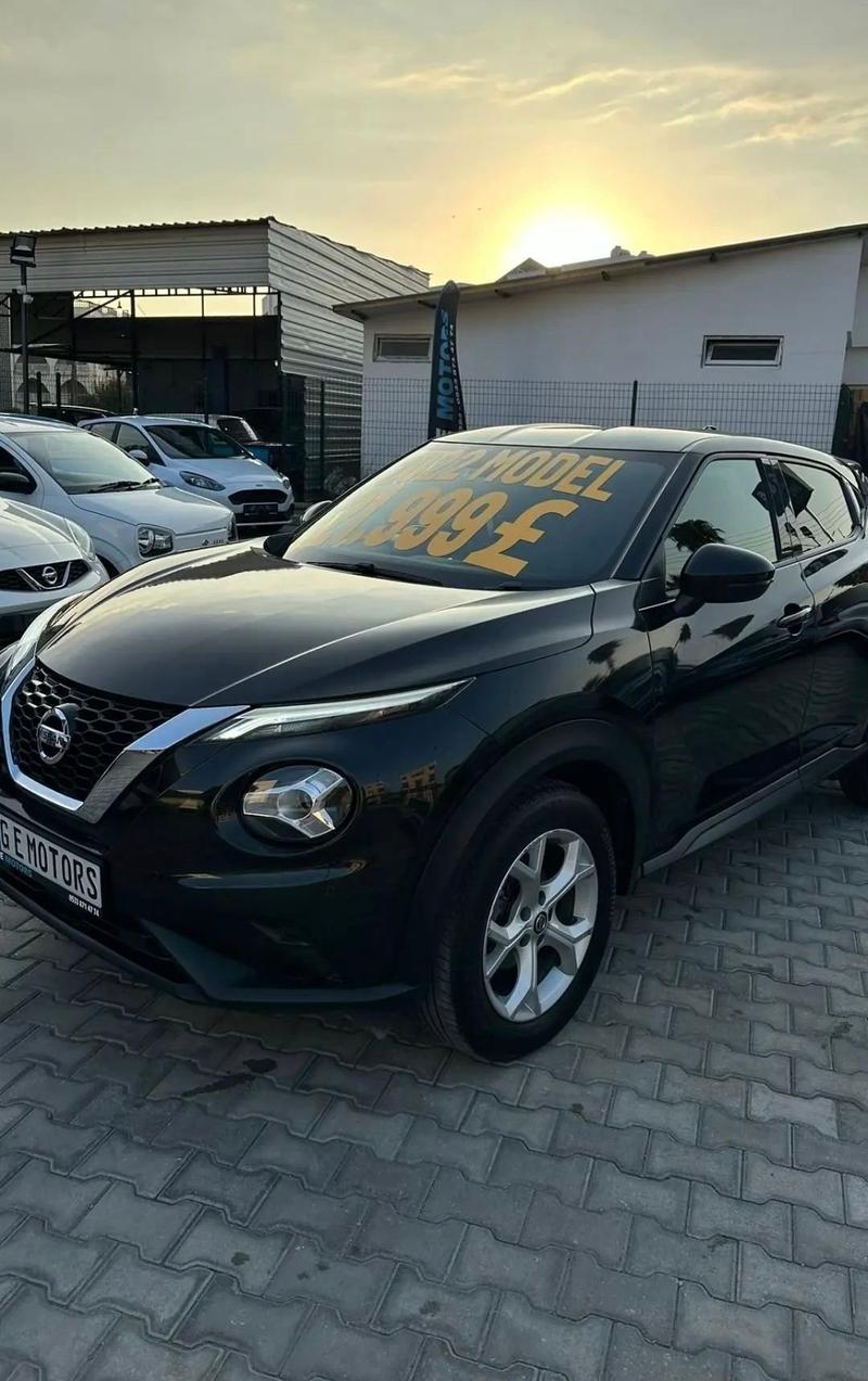 Nissan Juke — 1/8