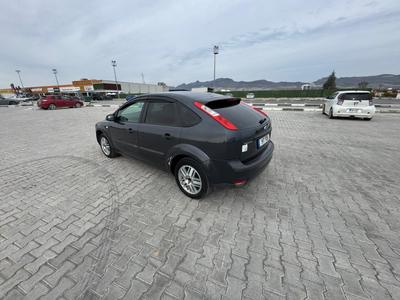 Ford Focus — 4