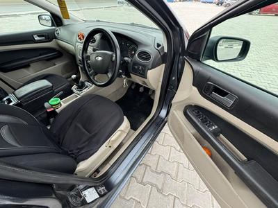 Ford Focus — 8