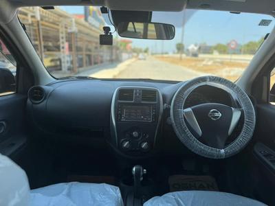 Nissan March — 7