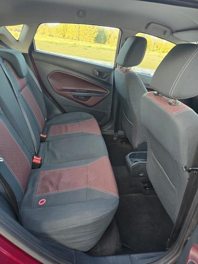 Ford Fiesta — 5