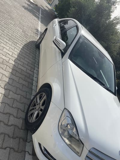 Mercedes-Benz C 220 — 3