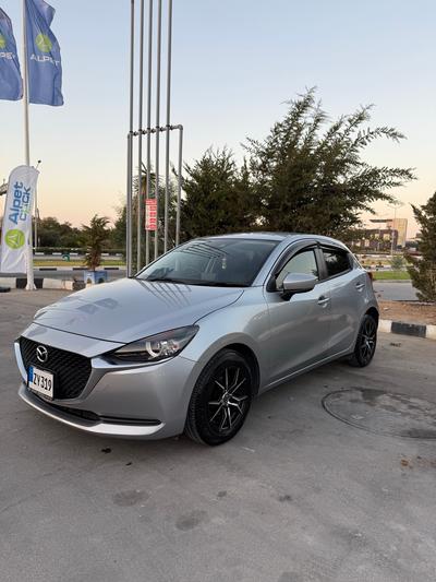 Mazda 2 — 1