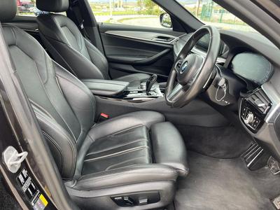 BMW 530e — 7